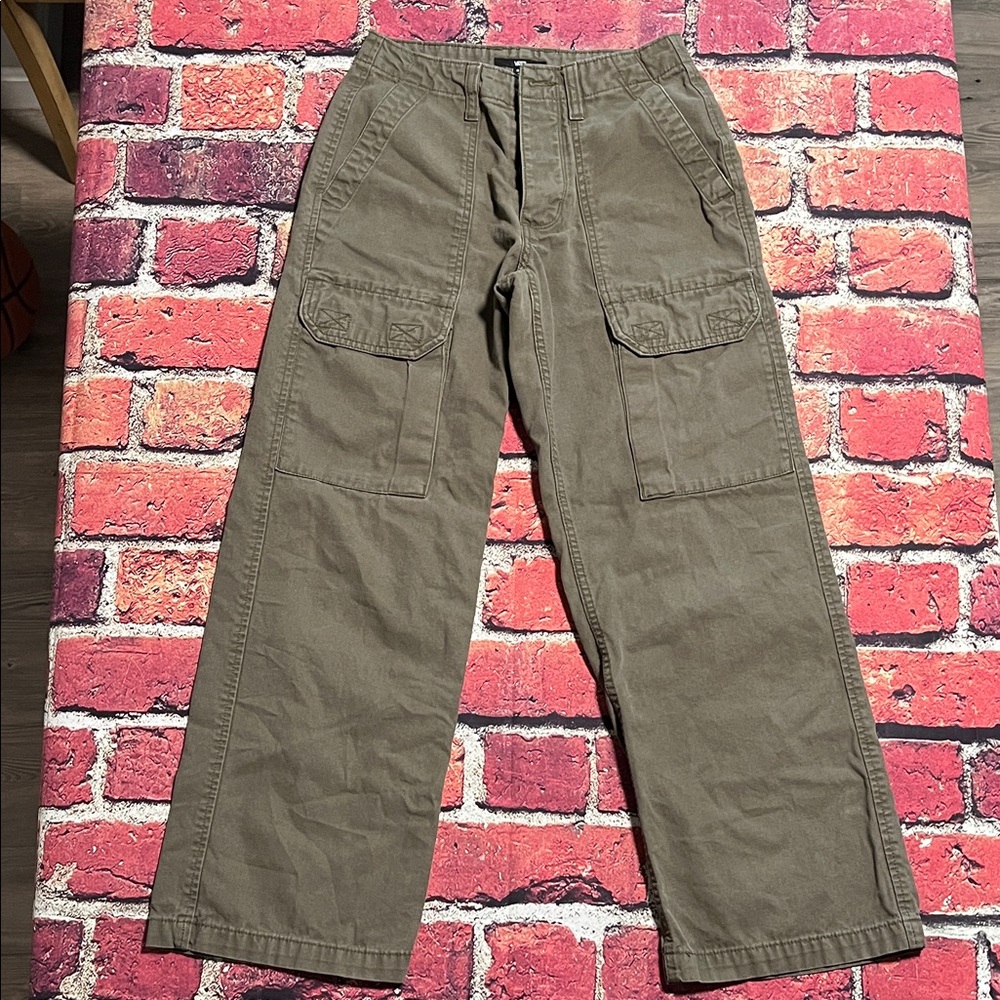 Vans Women’s Khaki Cargo Pants